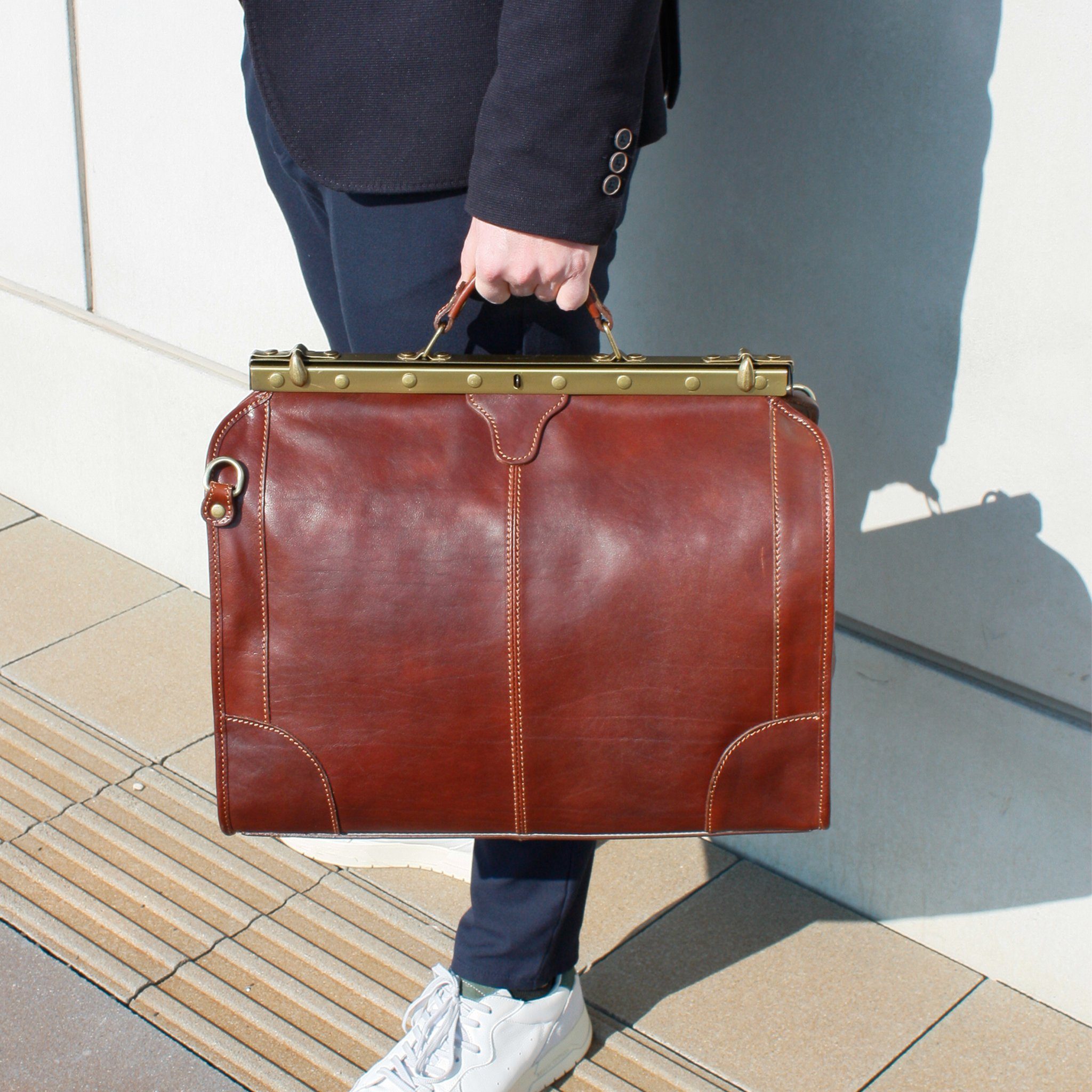 lePelou Weekender PEPE, echt Leder, Made in Italy, Maulbügel