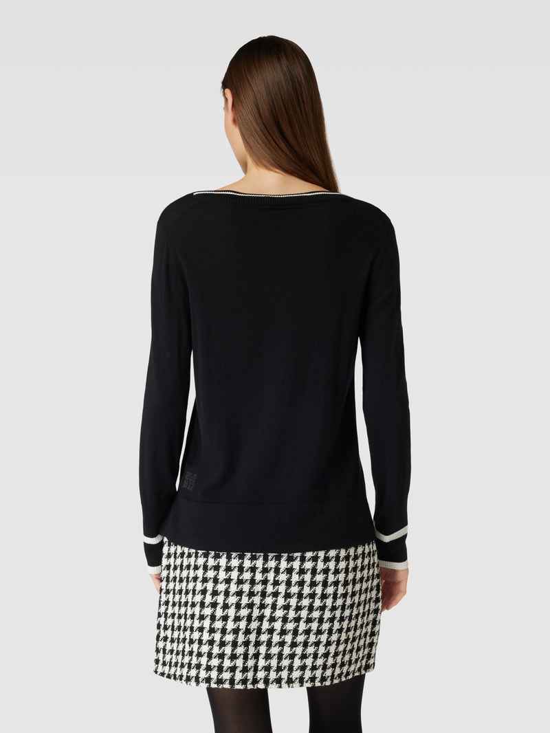 Strickpullover mit Rundhalsausschnitt in black