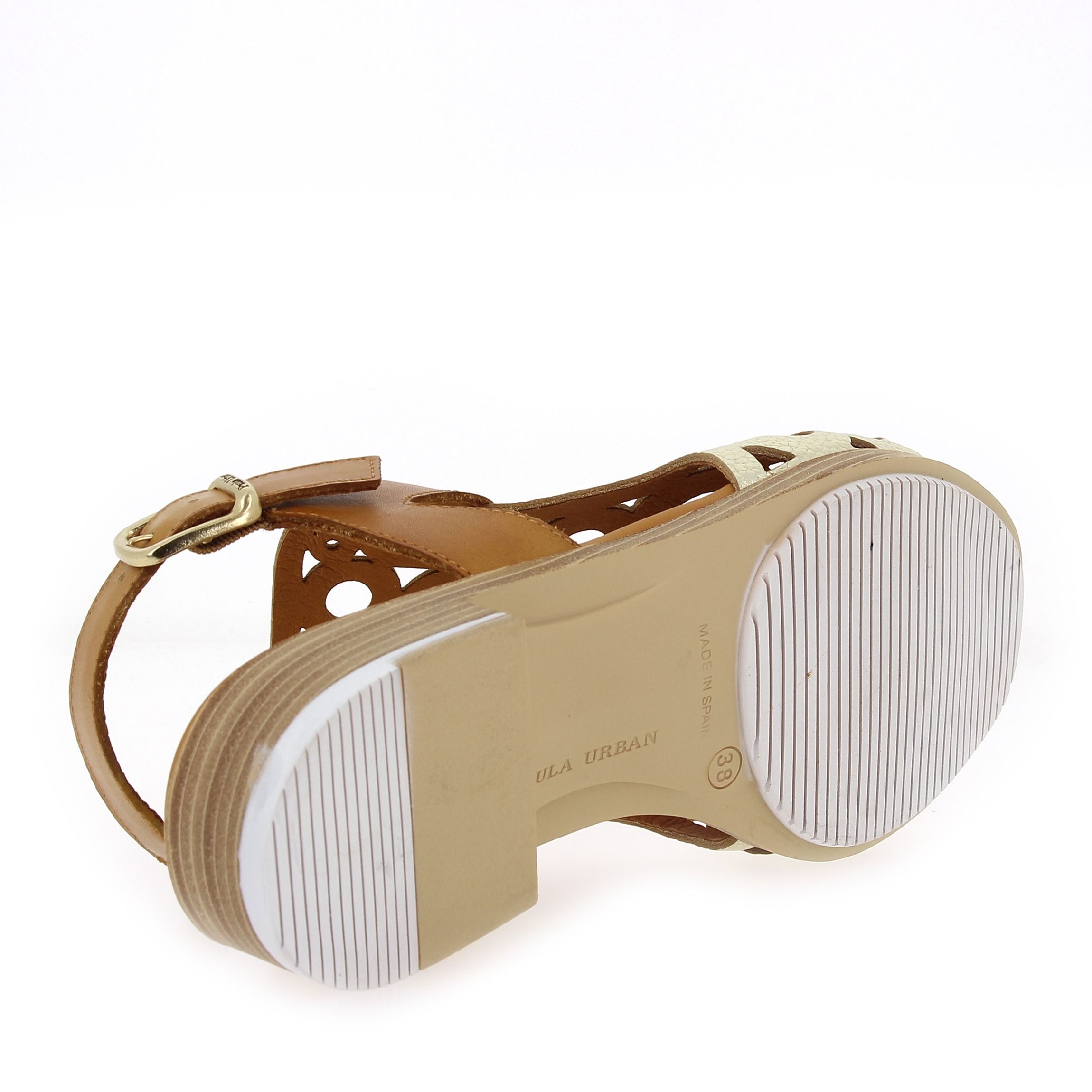 Paula Urban  9654 - Platine Camel