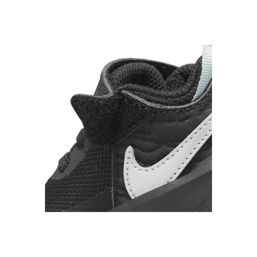 Nike Team Hustle D 10 CW6737-004 / schwarz