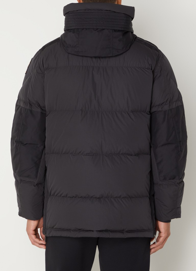 Parka Parajumpers Harraseeket cu umplutură de puf și glugă.