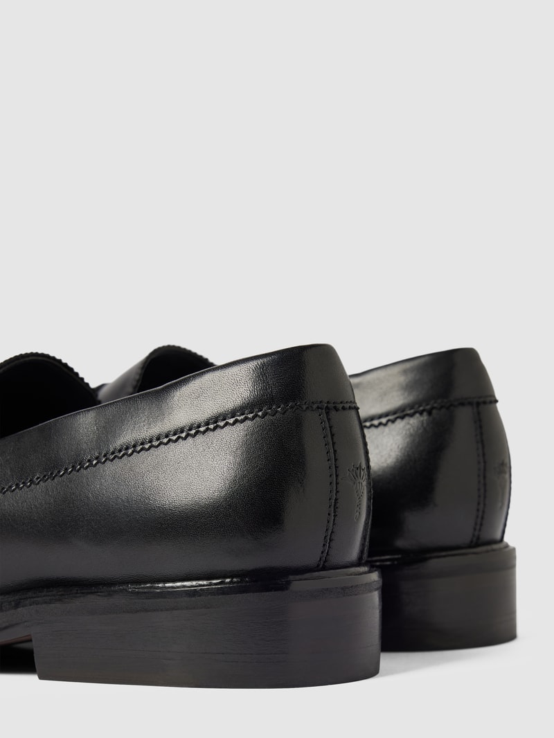 Loafers mit Label-Detail in schwarz