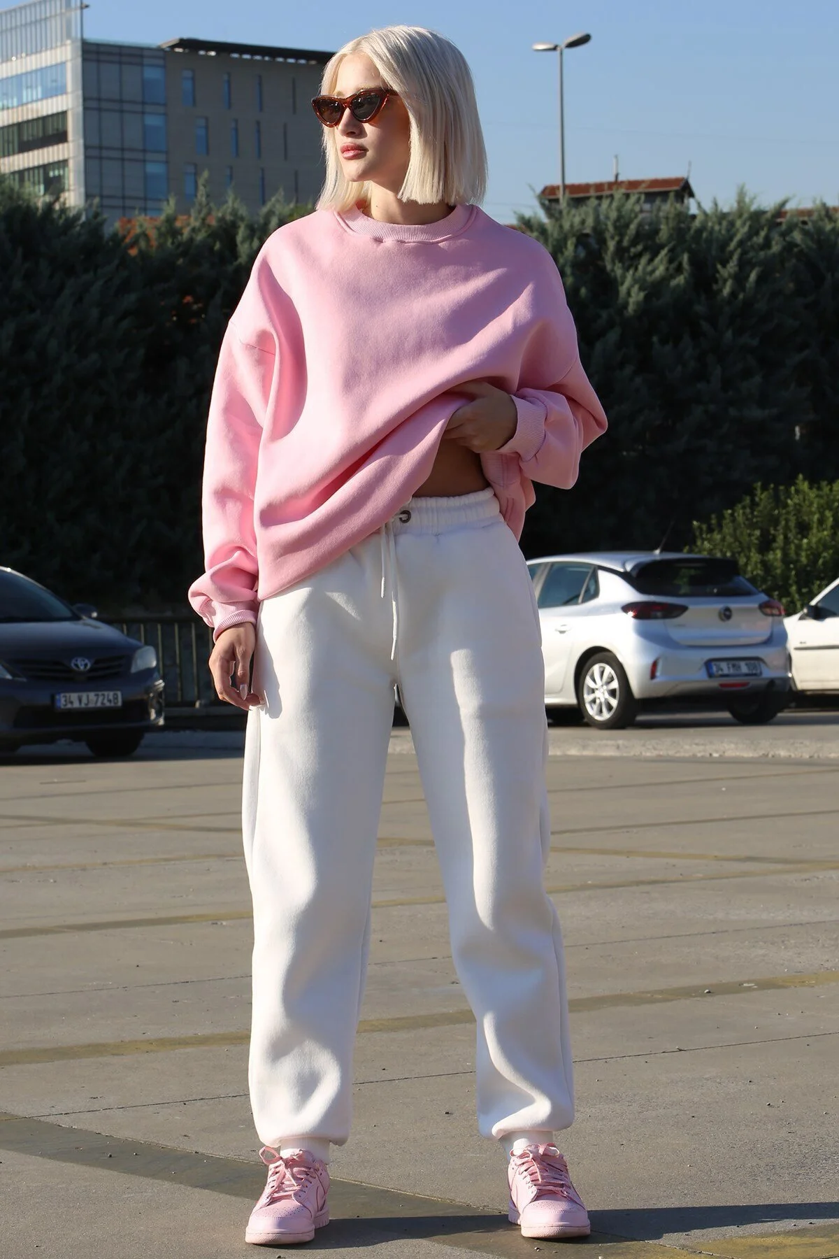 Madmext  Rosa Basic-Sweatshirt mit Rundhalsausschnitt Mg1559