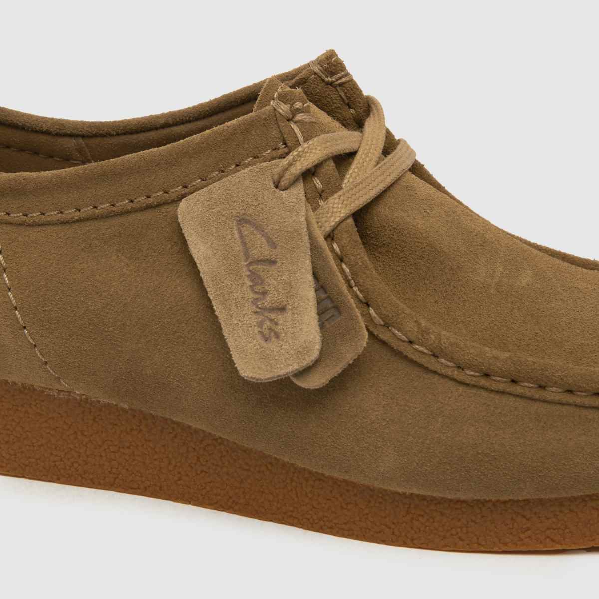 Clarks Wallabee Evo cipők taupe színben
