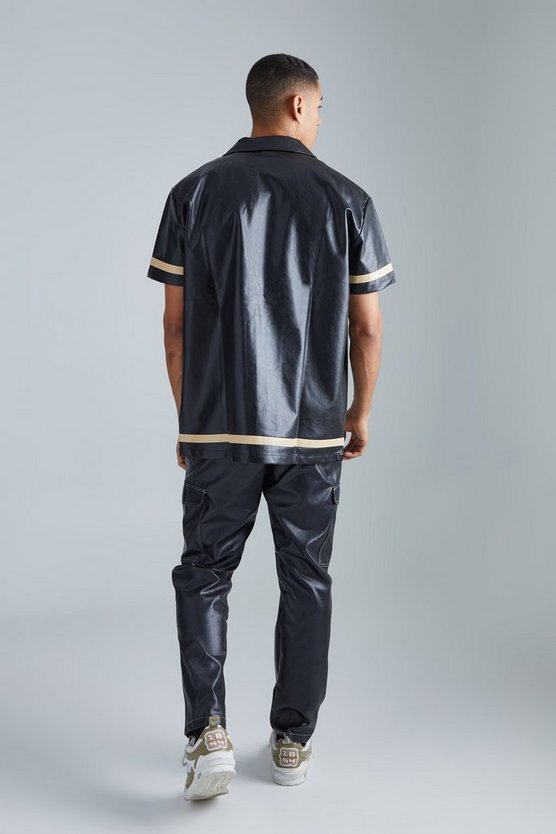 Kurzärmliges Oversize Hemd mit PU-Detail