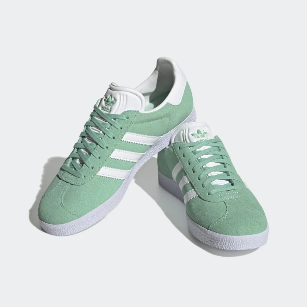 adidas Gazelle HQ4410 / grün