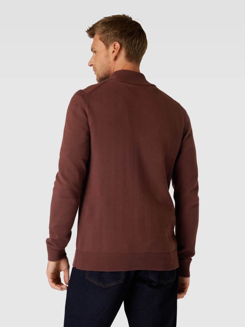 Strickjacke mit Label-Stitching Modell 'STAND JACKET' in bordeaux rot