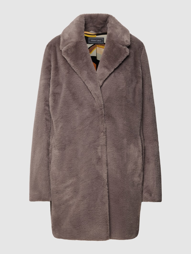 Mantel aus Teddyfell in taupe