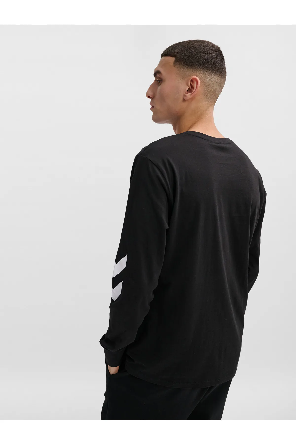 hummel  Sweatshirt - Schwarz - Regular Fit
