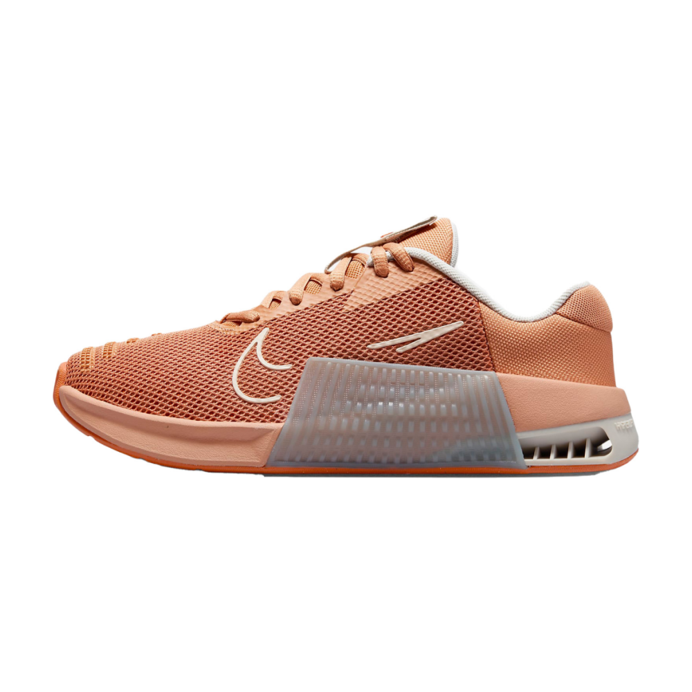 Nike Metcon 9 DZ2537-200 / braun