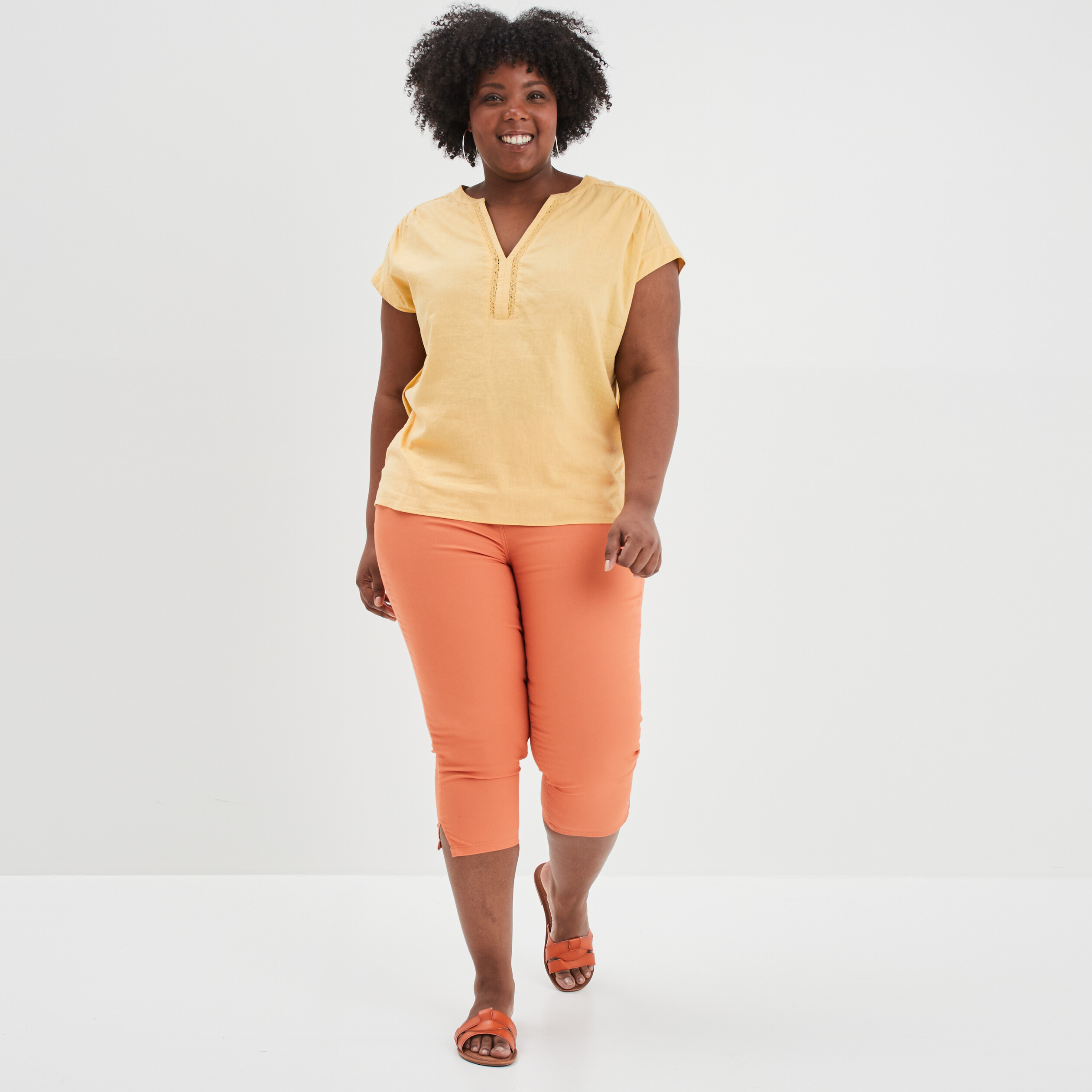 Blouse en lin manches courtes jaune clair femme grande taille | La Halle