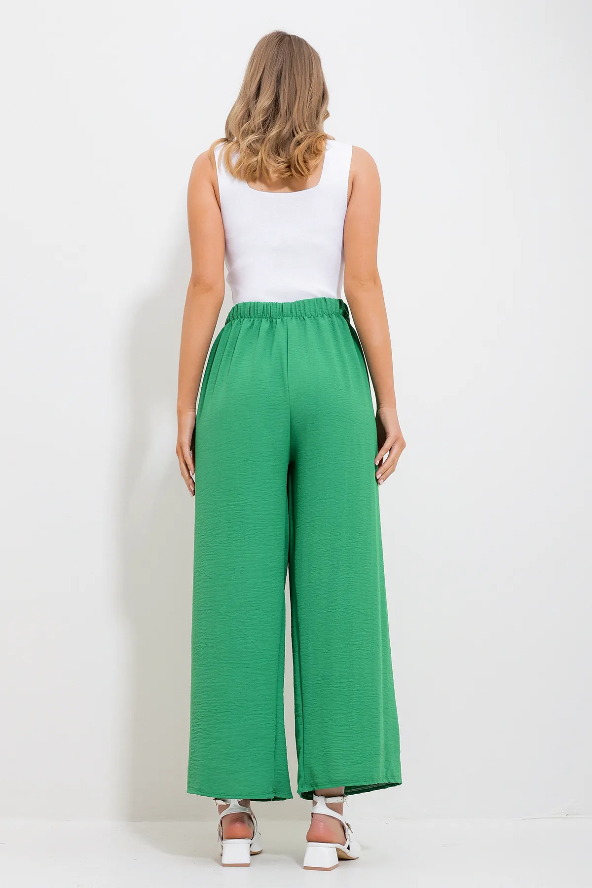 Trend Alaçatı Stili  Damen-Hose Alc-X6625 in leuchtendem Grün mit elastischem Bund und bequemer, genauer Aerobin-Hose