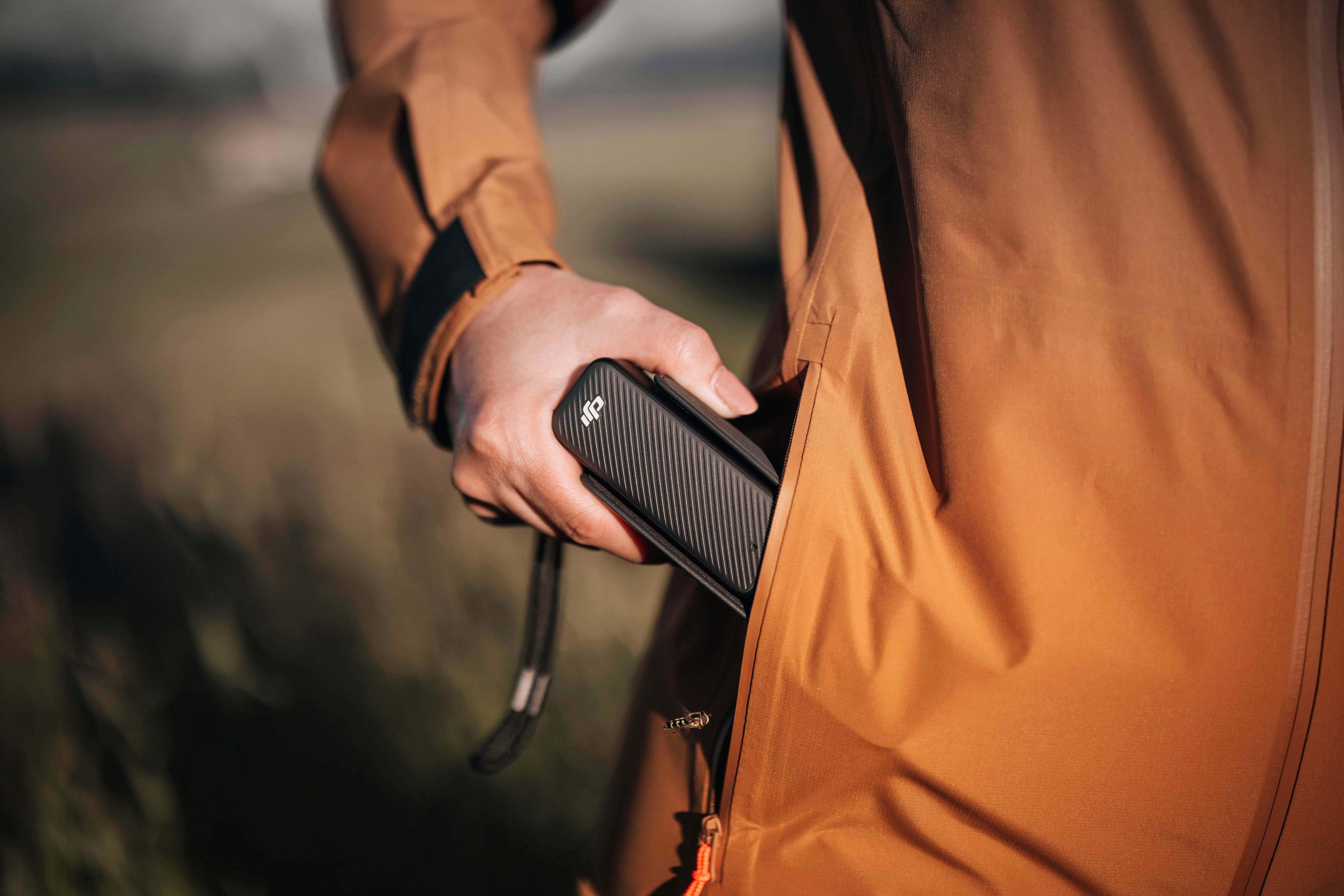 DJI Osmo Pocket 3 Camcorder (4K Ultra HD, Bluetooth)