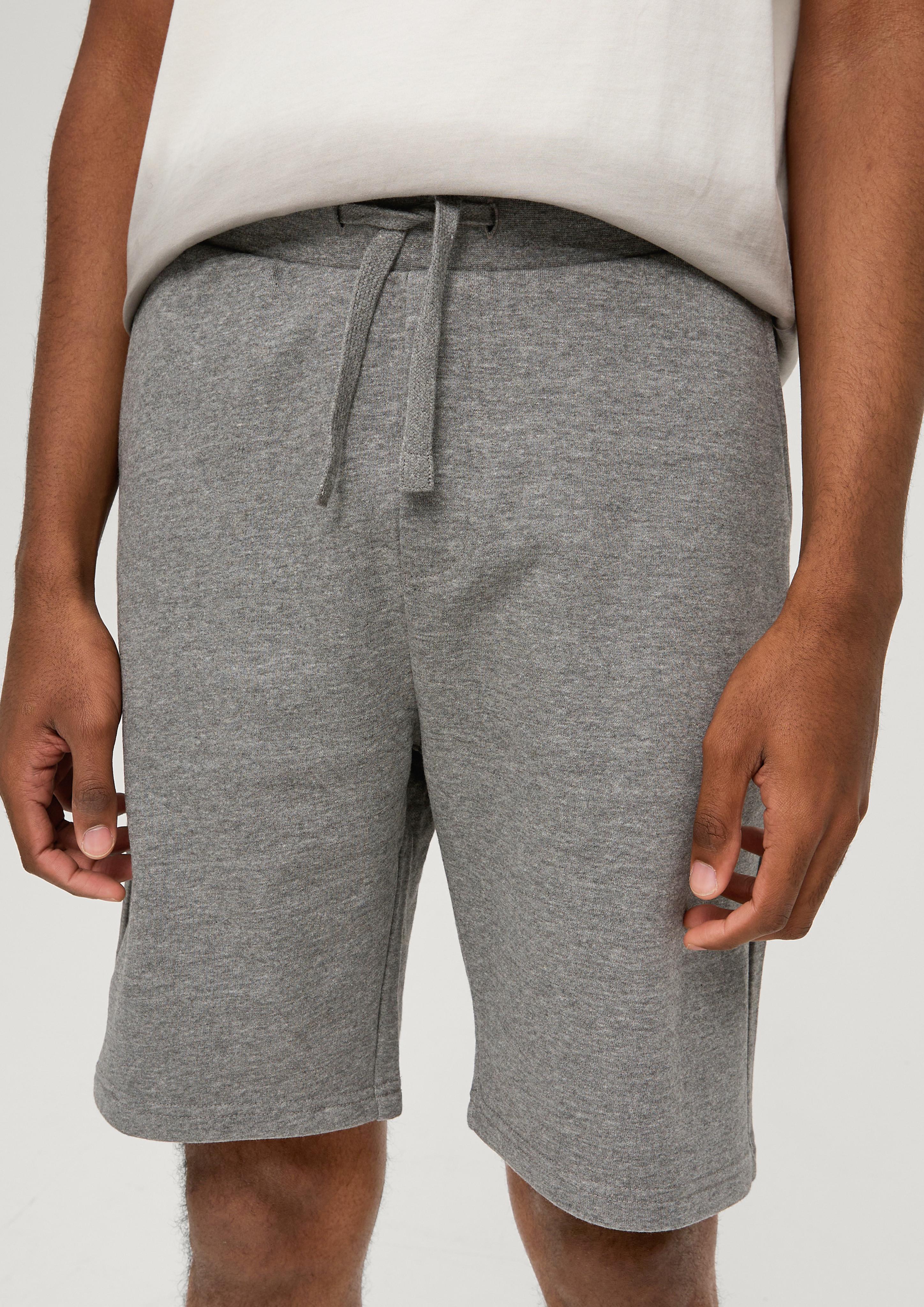 Sweatshorts aus Baumwolle  2131607-9730