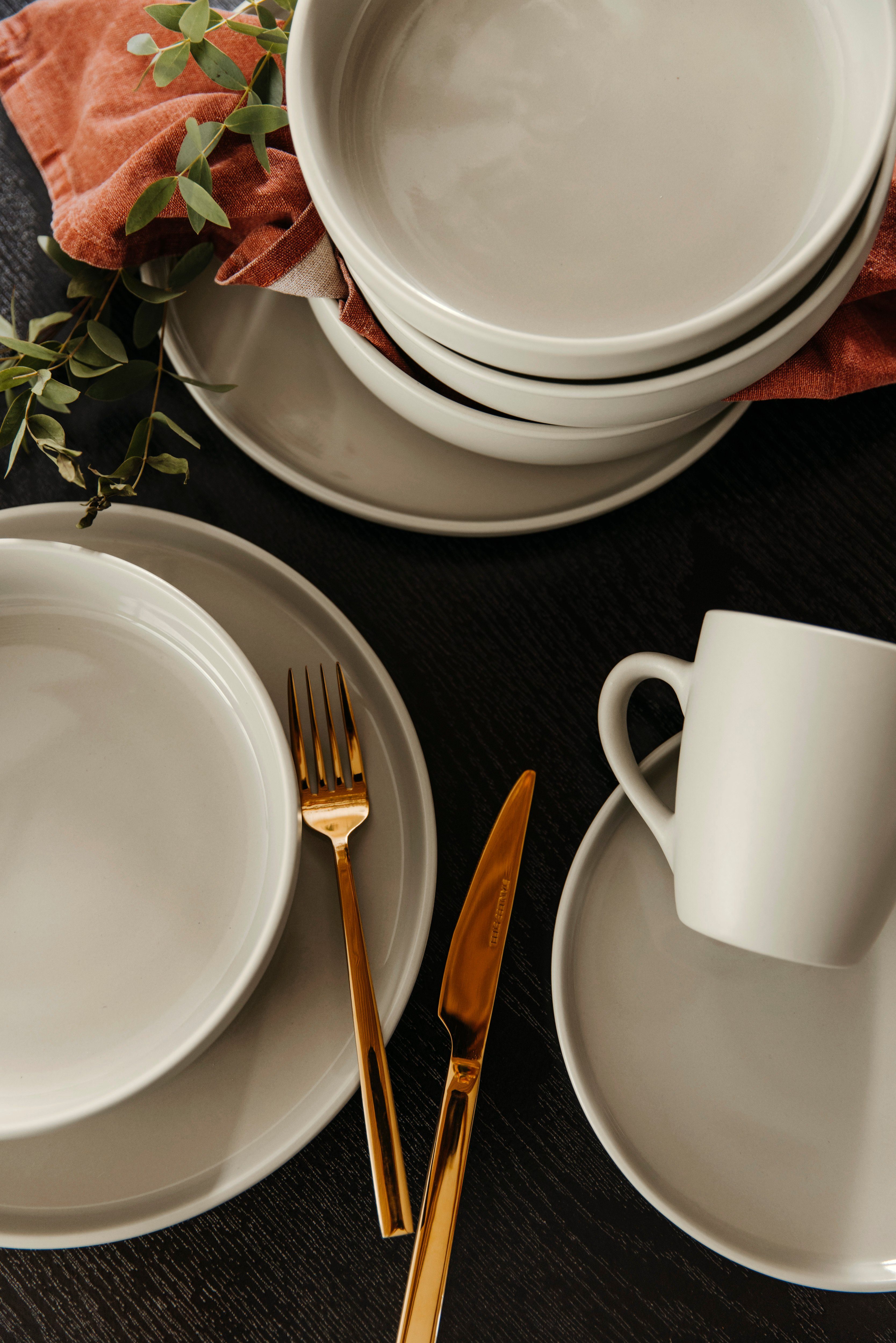 LeGer Home by Lena Gercke Kombiservice Geschirr-Set, Service Liliane (16-tlg), 4 Personen, Steinzeug, skandinavische, minimalistische Formensprache, 16 Teile