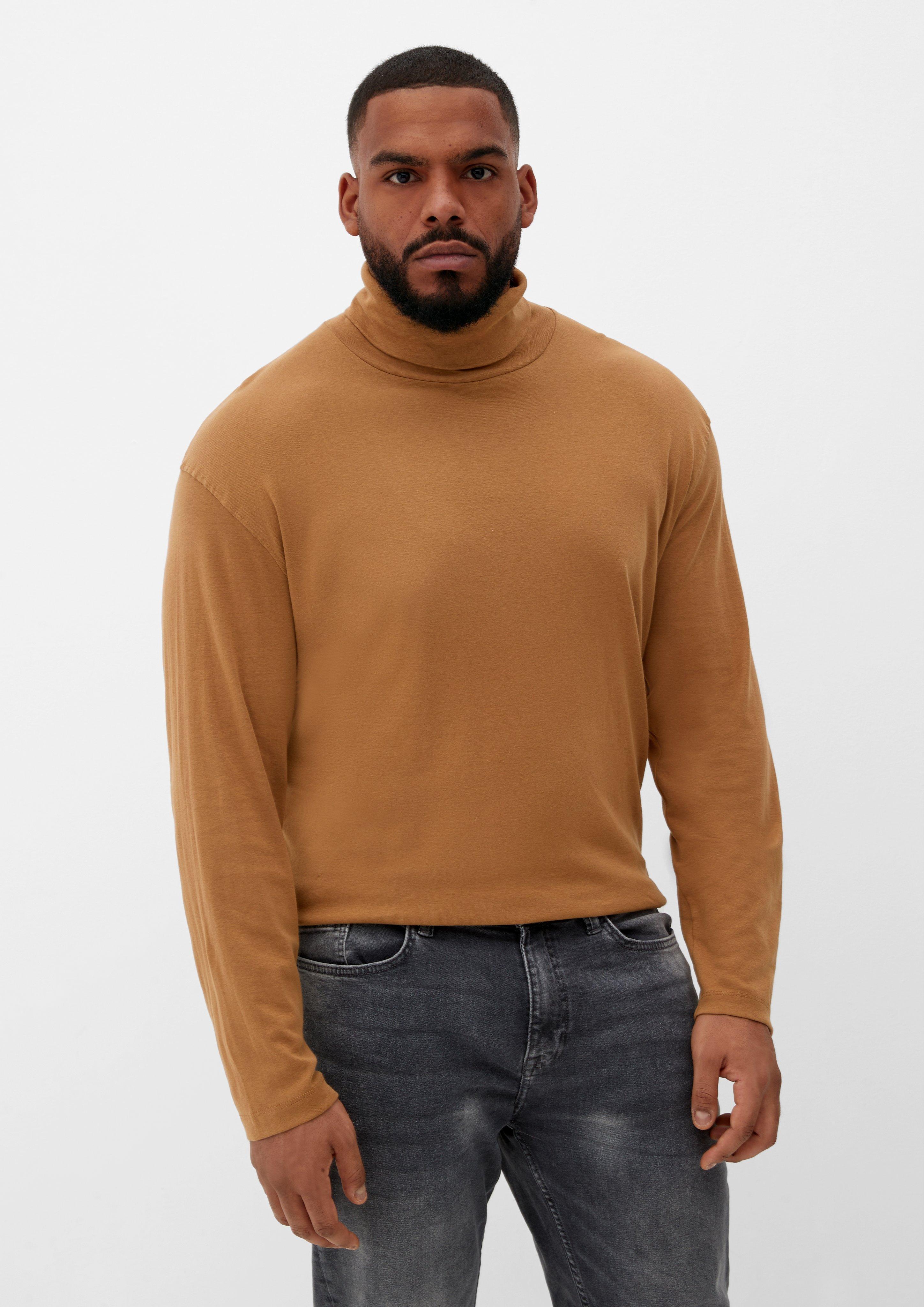 Geripptes Longsleeve mit Turtleneck  2124863-8469
