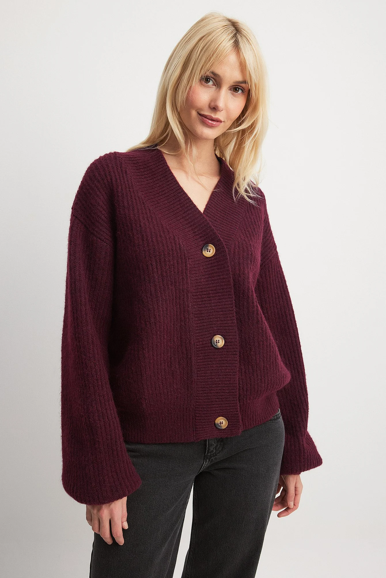 Dicke Rippenstrickjacke