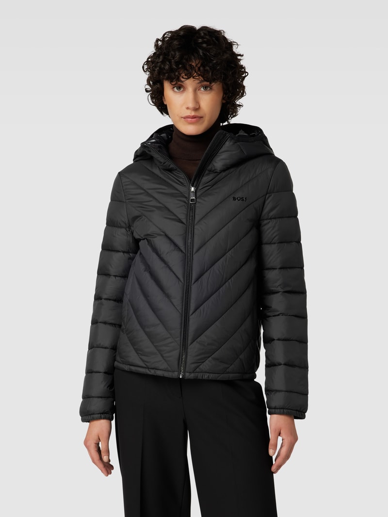 Steppjacke mit Kapuze Modell 'Palatto' in schwarz