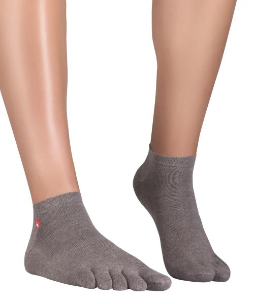 Knitido ~ Track & Trail Ultralite Fresh Sneakersocke ~ Grau