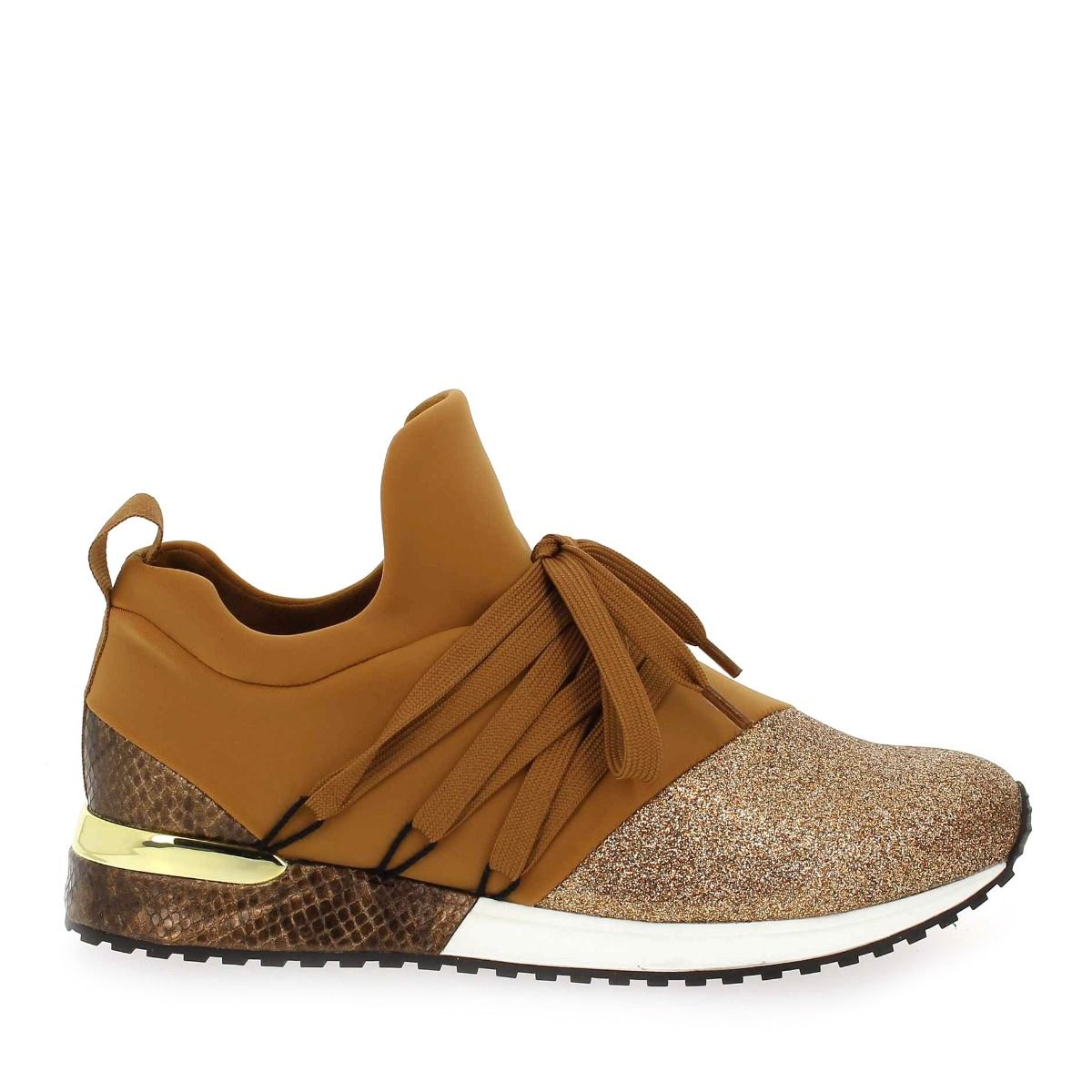 Reqins  ILAN - camel brillant