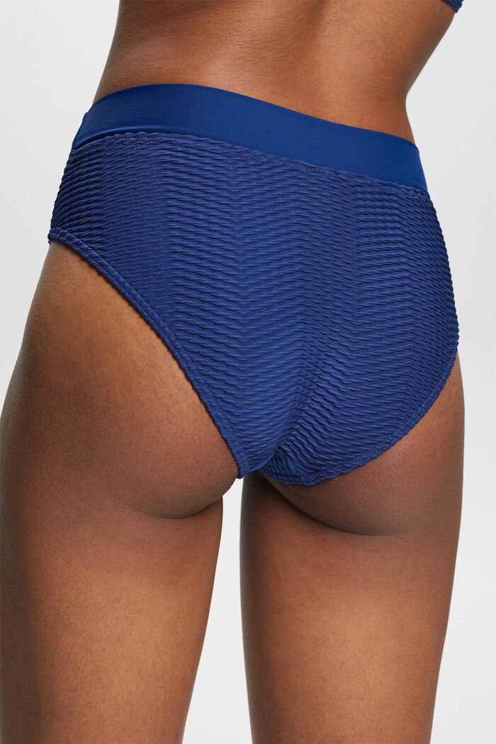 Recycelt: Strukturierte Bikinihose