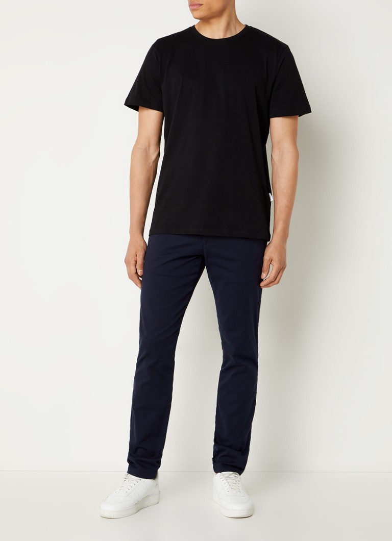 Pantaloni chino bărbătești noi de la Miles Selected, croială slim, cu buzunare laterale.