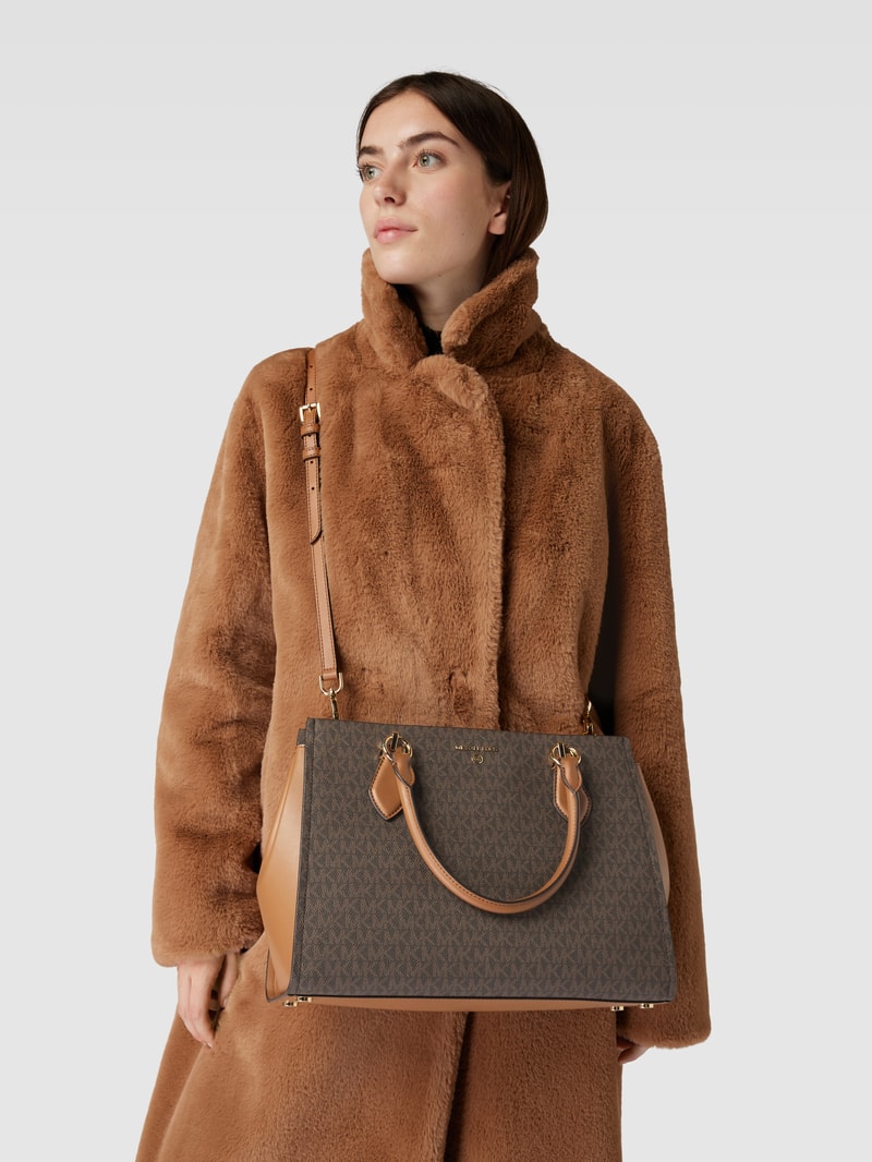 Tote Bag mit Label-Print Modell 'MARILYN' in mittelbraun