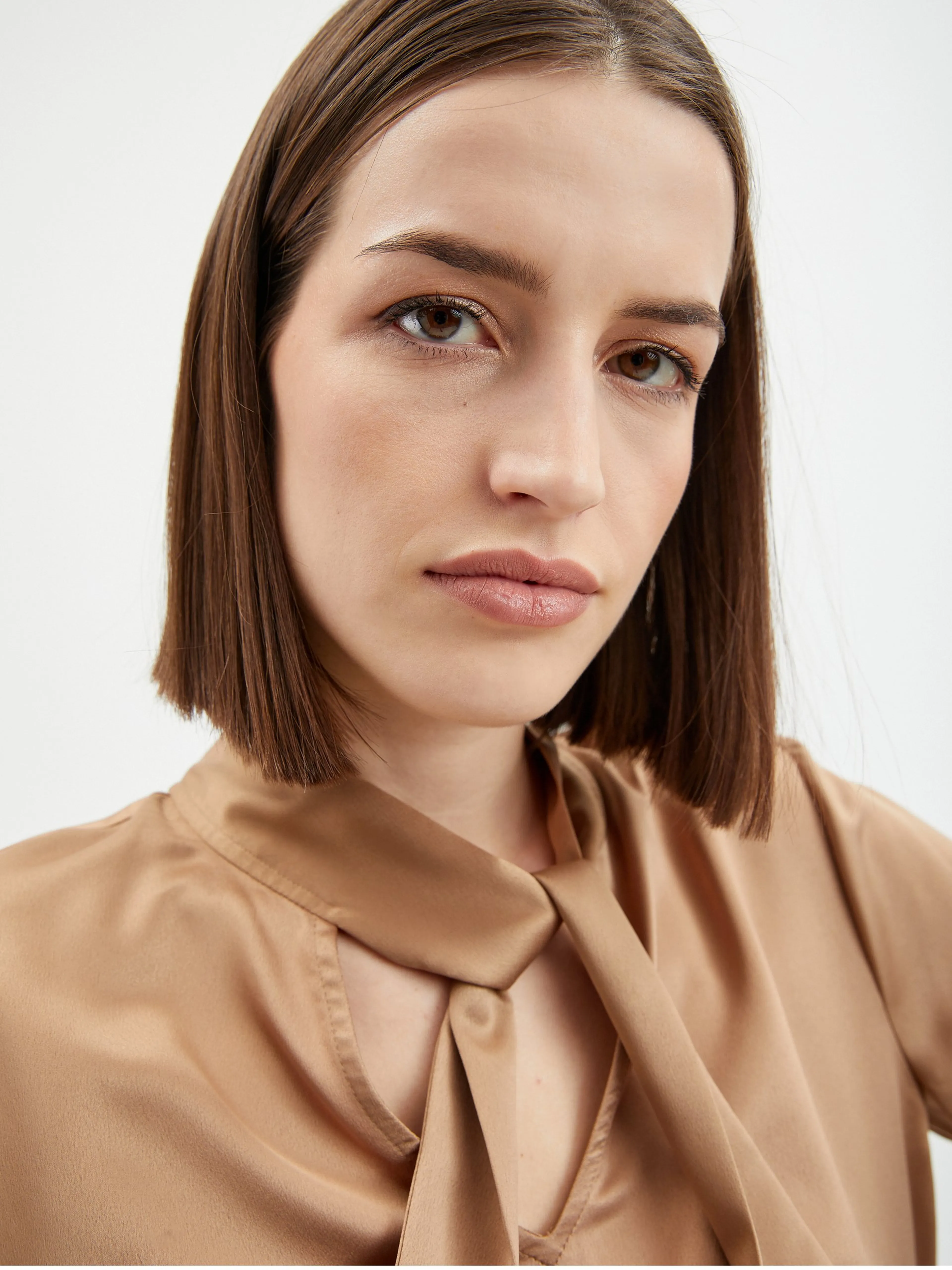 Hellbraune Satinbluse ORSAY