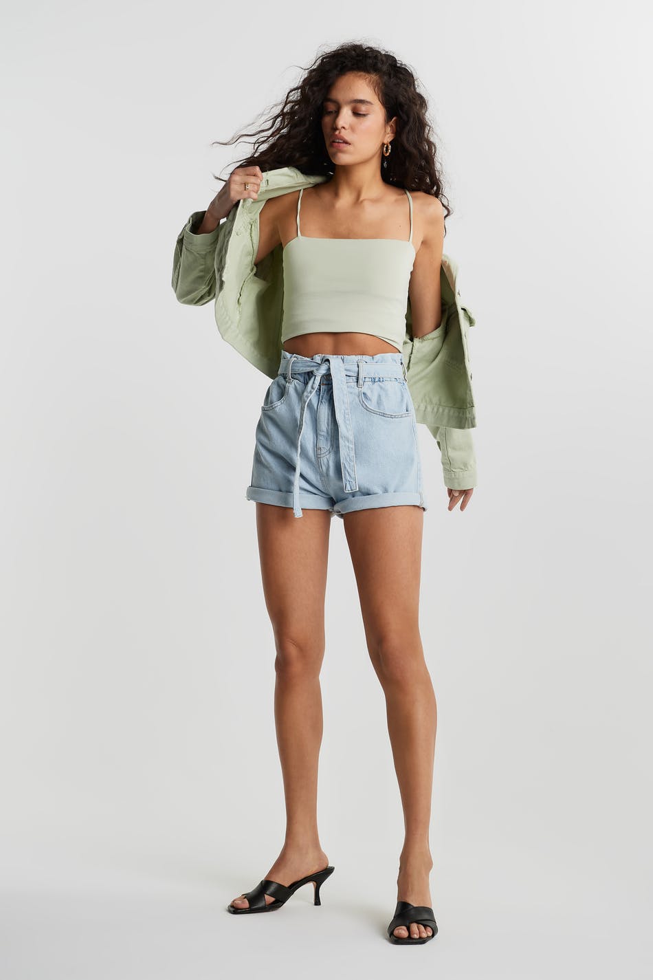 Paperbag denim shorts