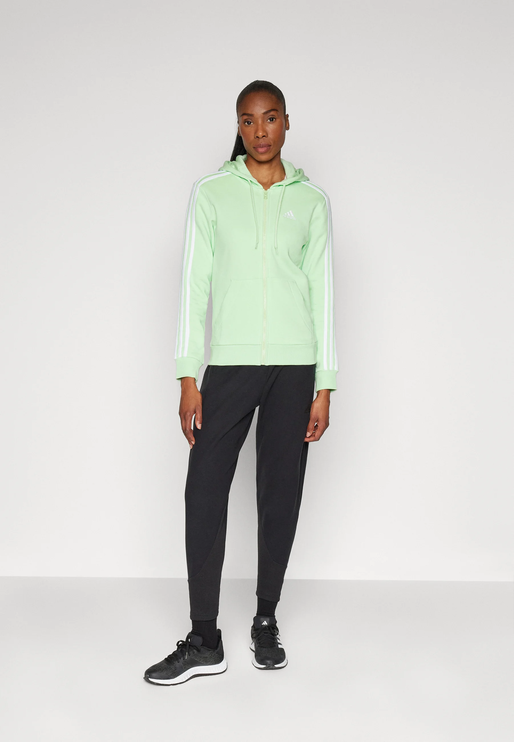adidas Sportswear ESSENTIALS FULL-ZIP HOODIE - Sudadera con cremallera
