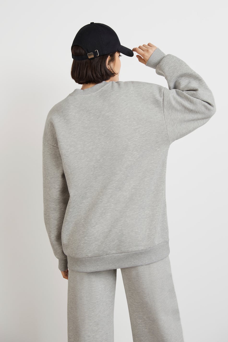 Basic long sweatshirt