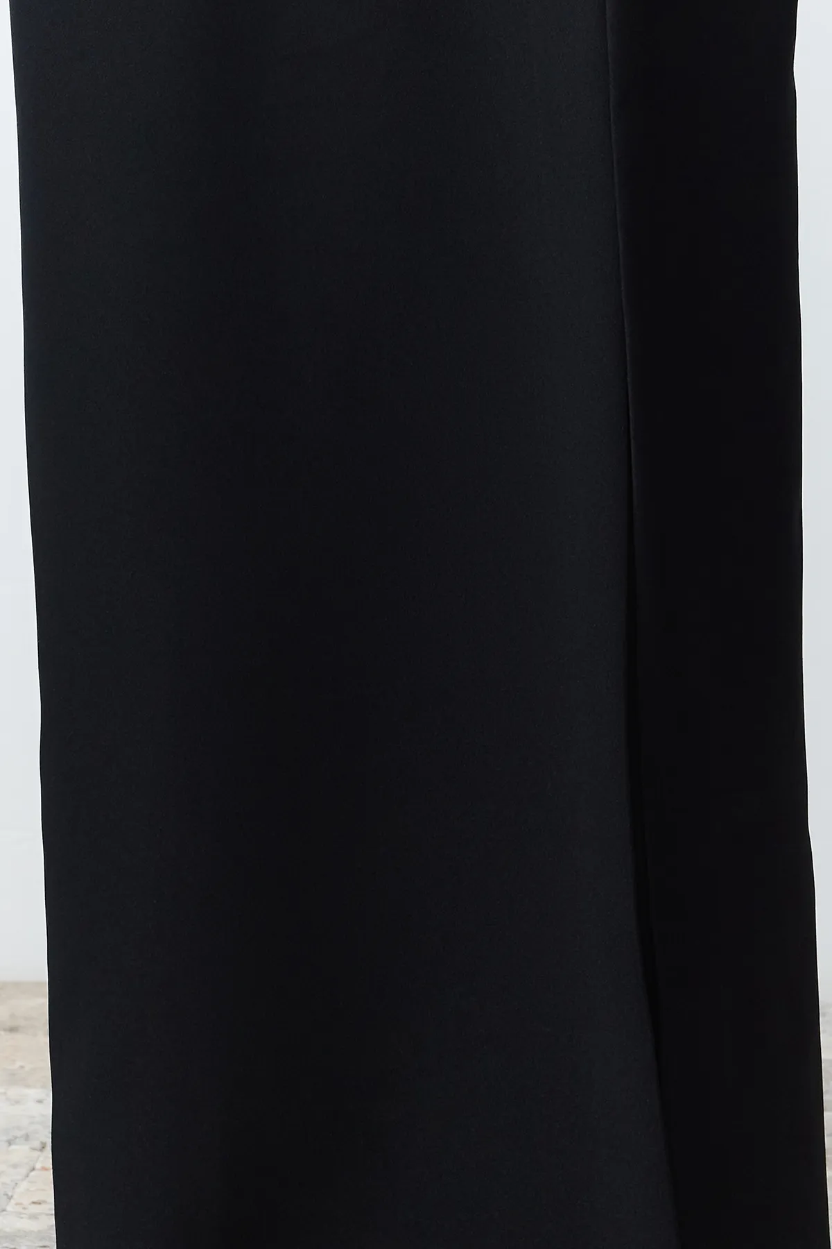 Trendyol Collection  Schwarzes wattiertes langes gewebtes Abendkleid TPRSS24AE00087