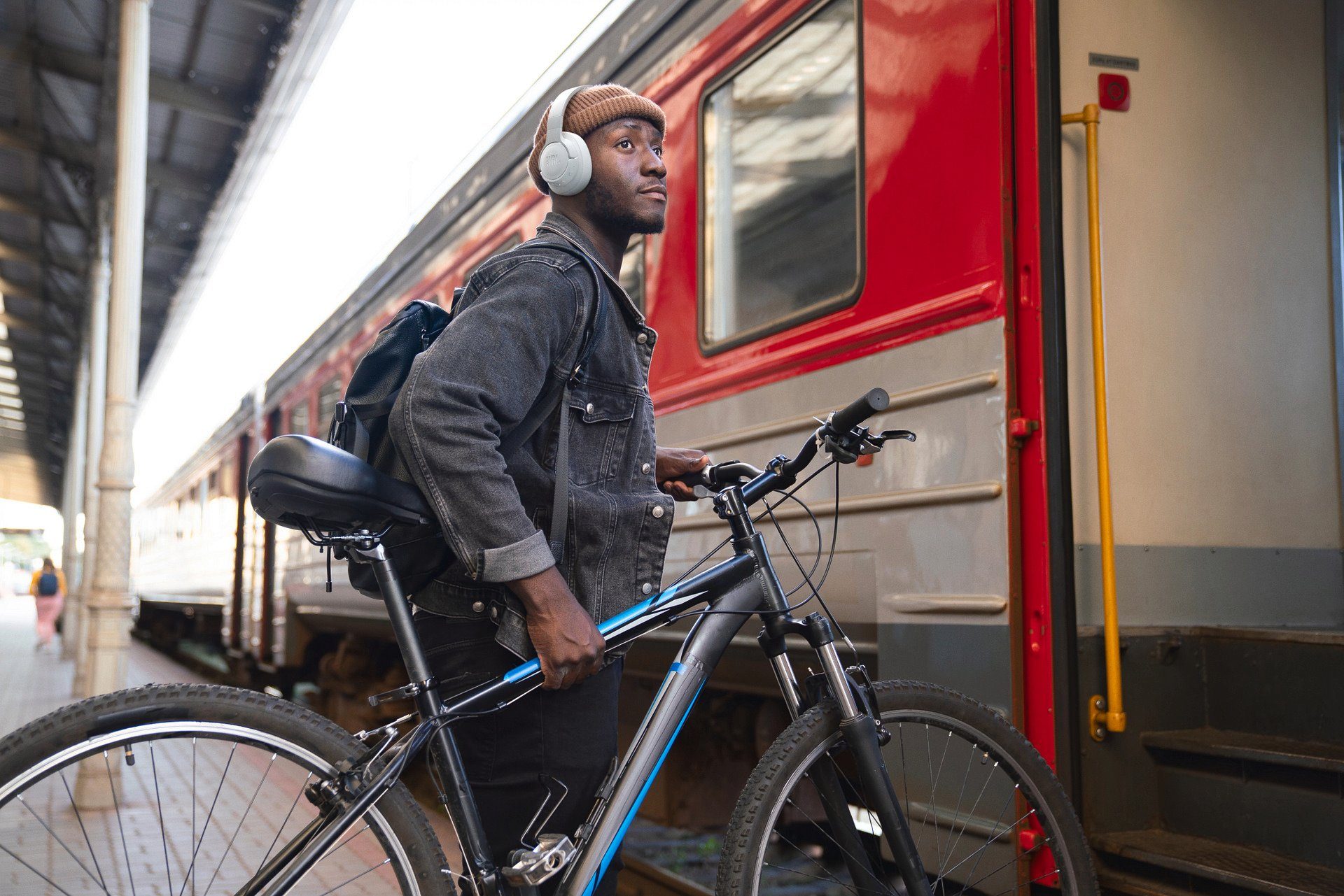 JBL Tune 770NC Bluetooth-Kopfhörer (Adaptive Noise-Cancelling, A2DP Bluetooth)