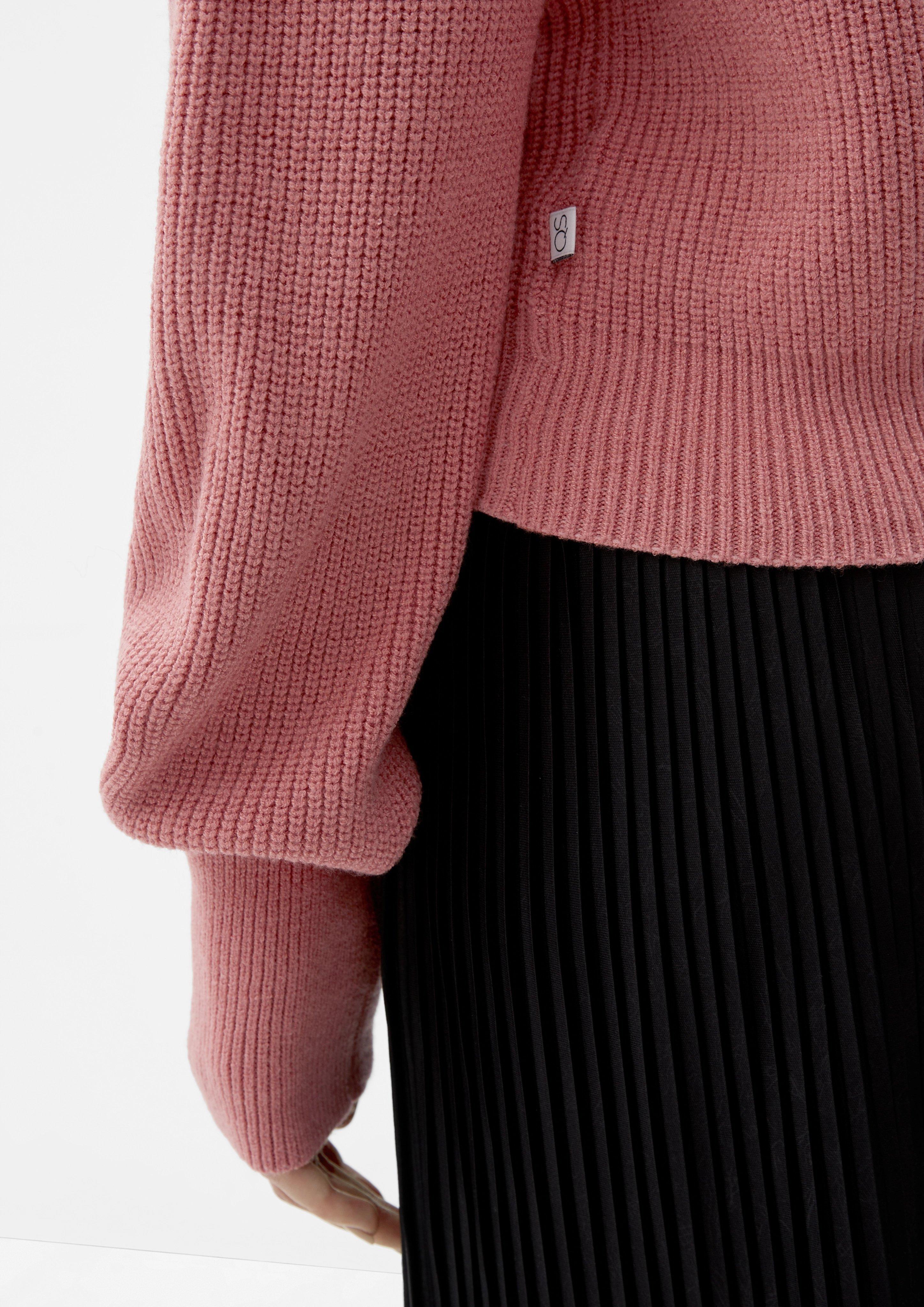 Strickjacke aus Viskosemix  2124662-2068