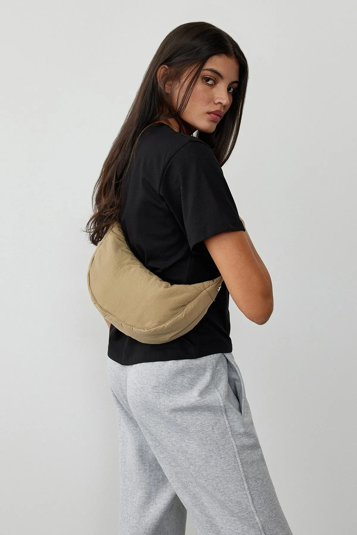 Suud Collection  Kamelfarbene Mini-Dad-Tasche im 90er-Stil