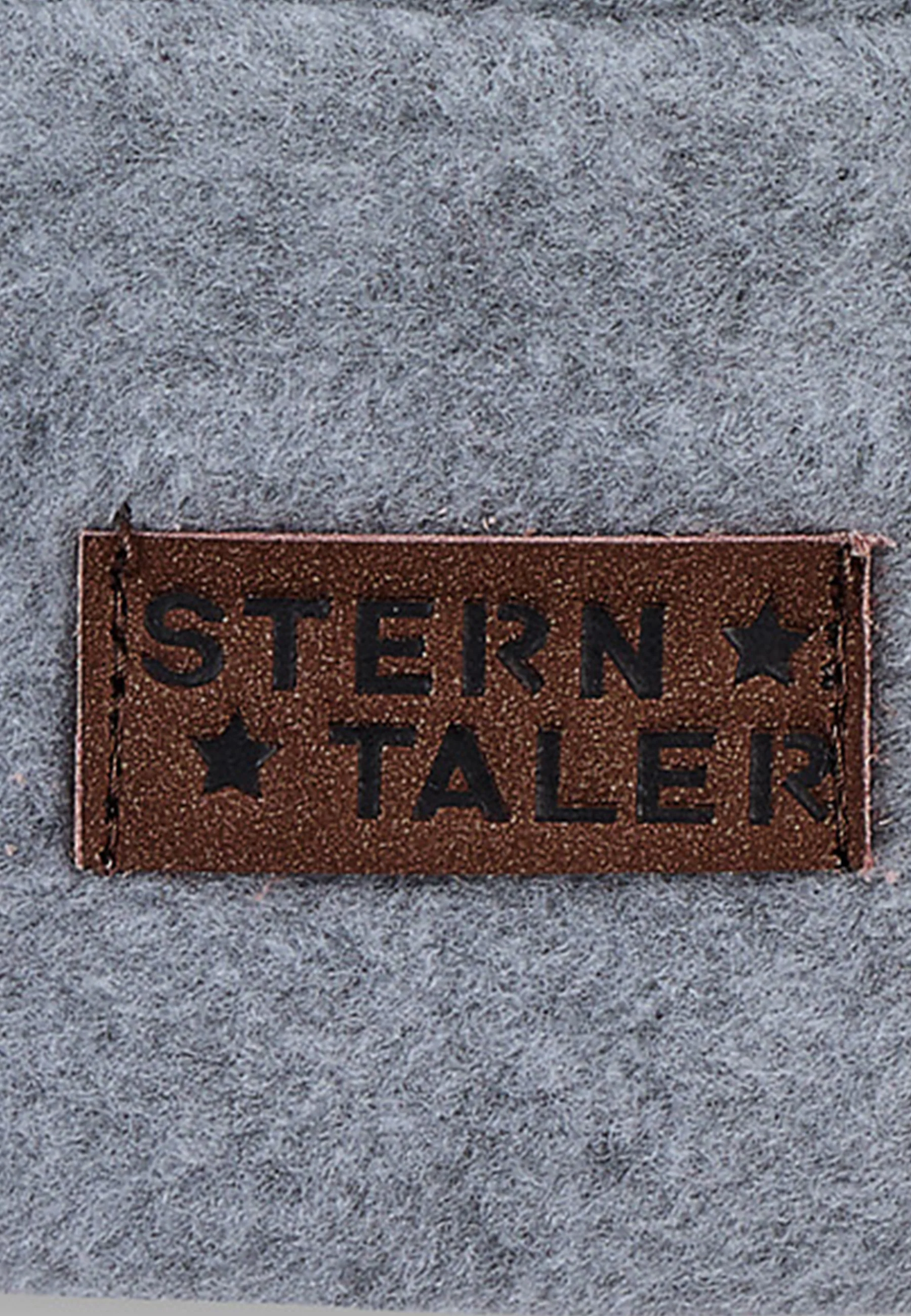 Beanie aus Microfleece mit Logo-Patch