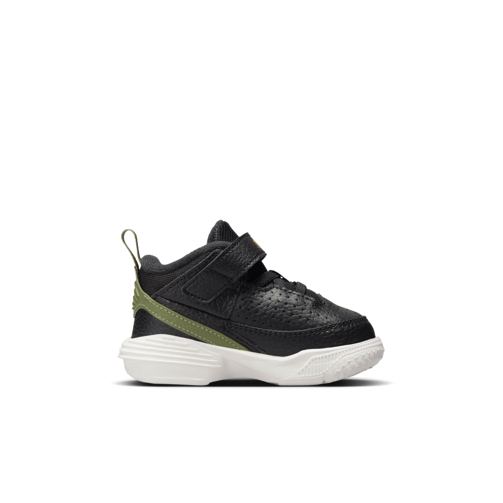 NIKE JORDAN Max Aura 5 DZ4355-003 / schwarz