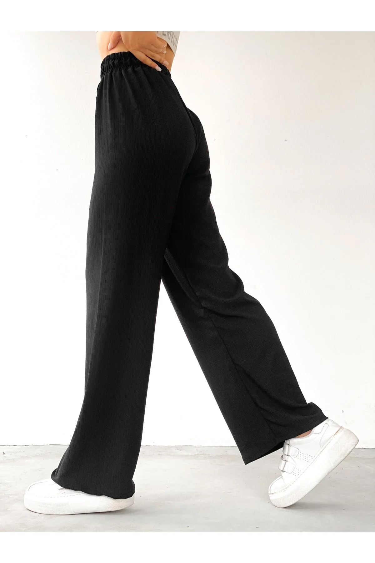BEJNA  Schwarze Palazzo-Hose mit elastischem Bund für Damen