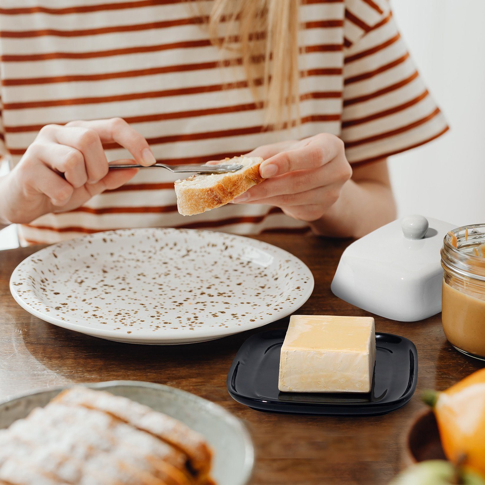 Zedelmaier Butterdose Butterdose aus Keramik,Butterschale Porzellan für Butter(250g), (Set, HYH003), Klimafreundlich, leicht zu reinigen und praktisch