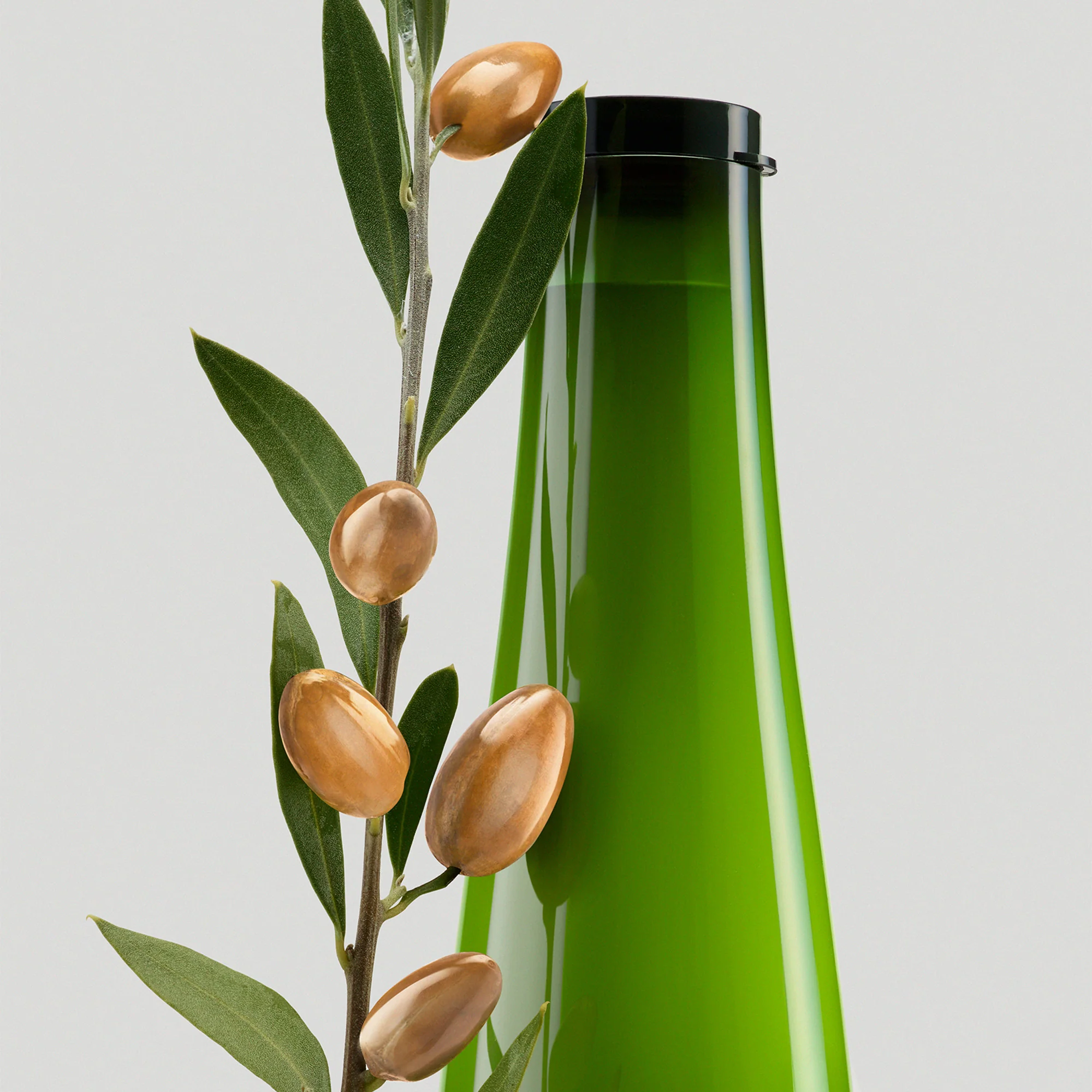 Silk Bloom Restorative Shampoo - Styrkende sjampo, Rensende sjampo