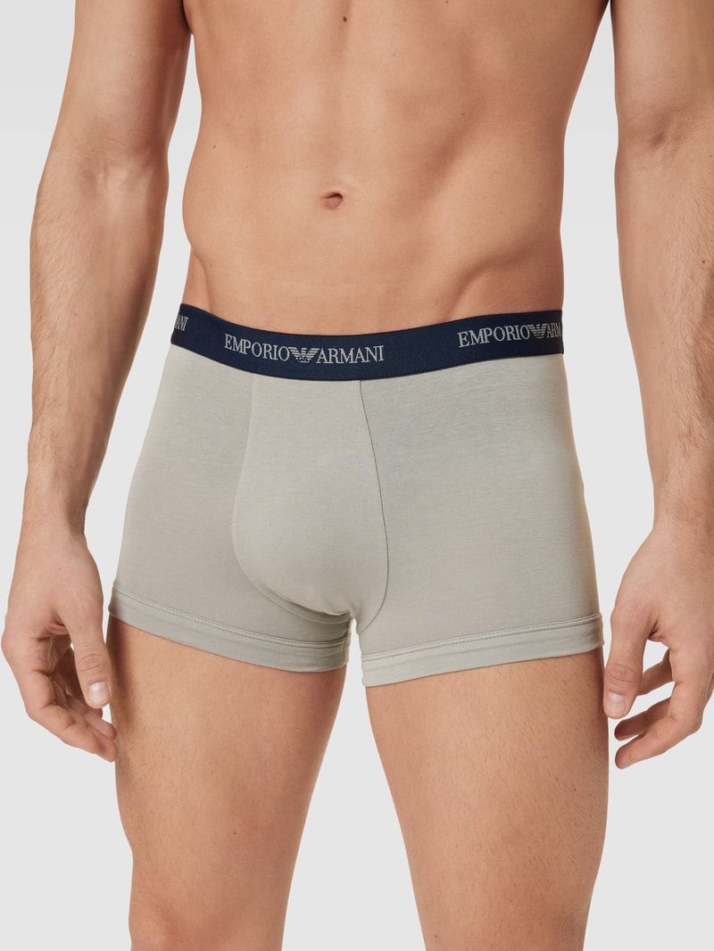 Hipster mit elastischem Logo-Bund in blau