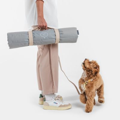 Nomad Tales Reise-Hundematte Stone