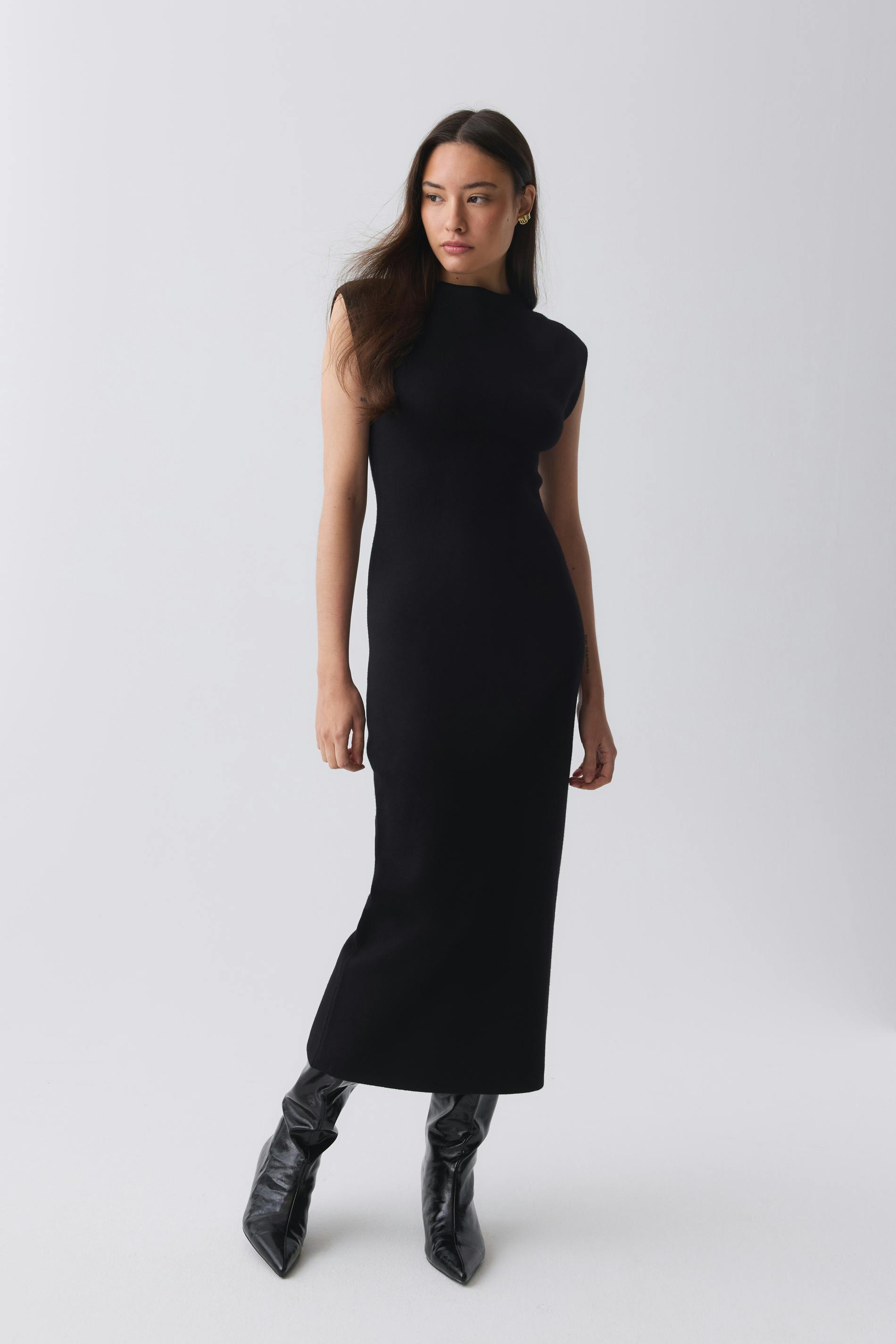 Knitted dress