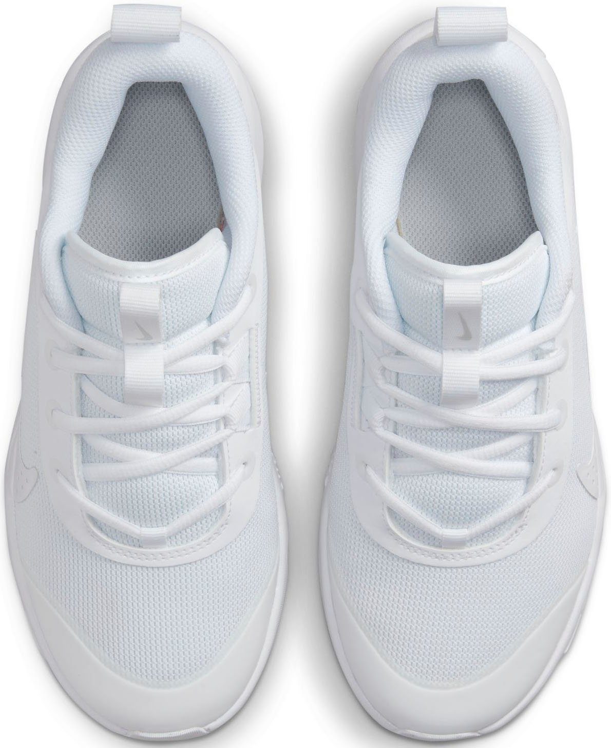 Nike OMNI MULTI-COURT INDOOR COURT (GS) Laufschuh