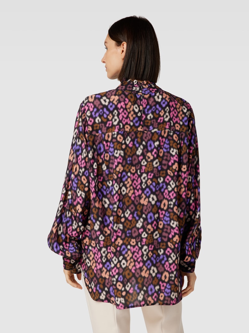 Blusenshirt aus Viskose mit Allover-Muster in lila