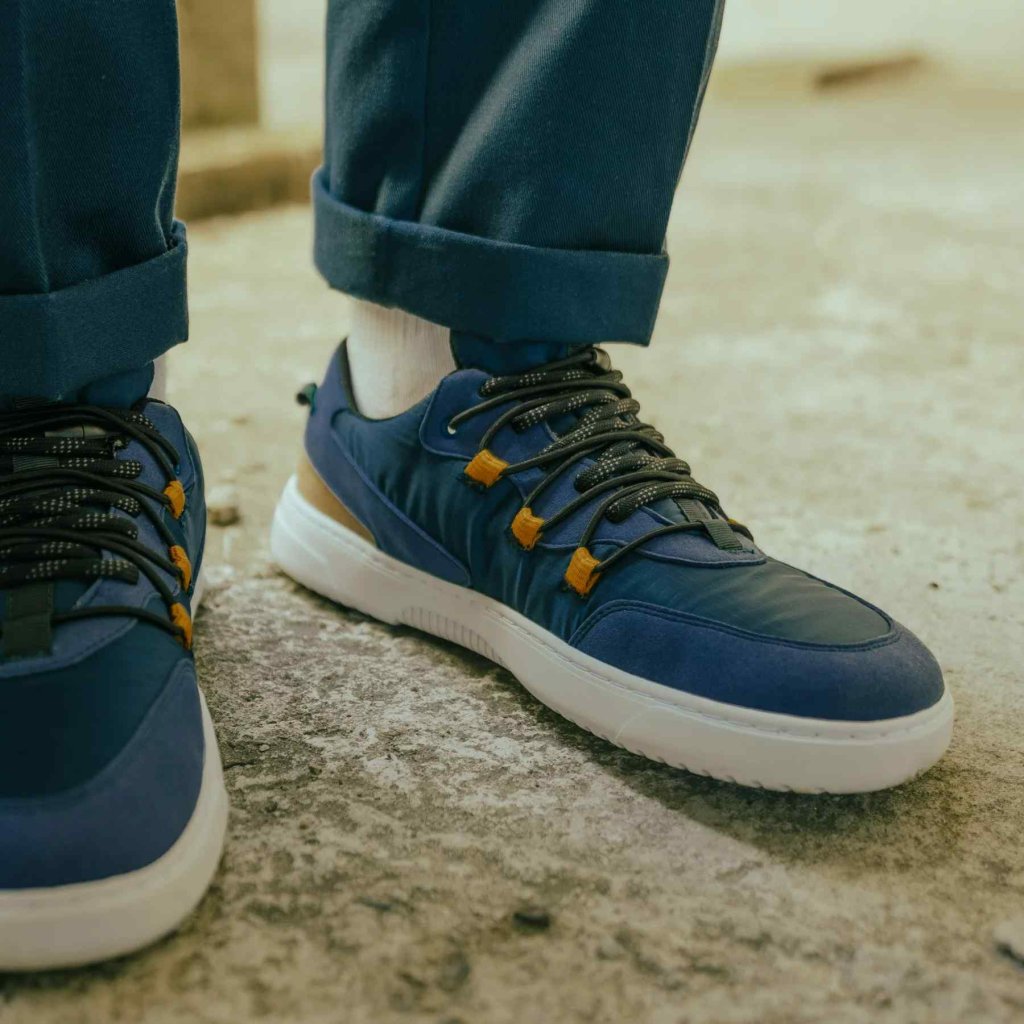 Be Lenka Barebarics Revive Blue & White Barfußsneakers