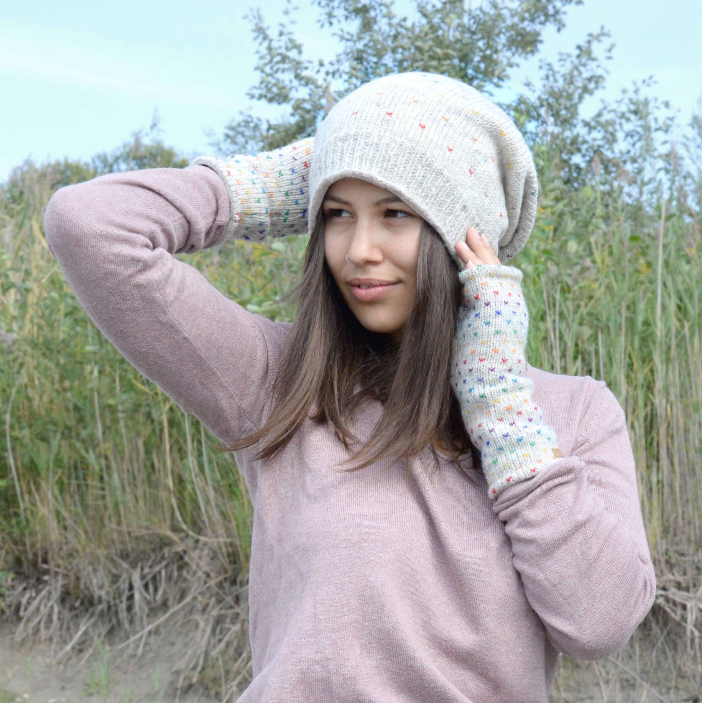 McRon Armstulpen Pulswärmer Modell Ines Regenbogen Mit Daumen, mit hohem Schurwoll-Anteil, komplett gefüttert