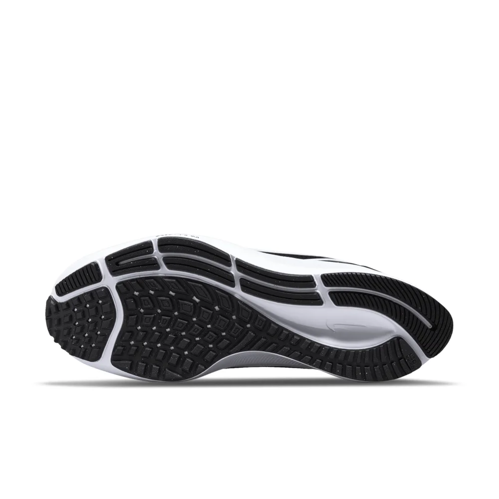 Nike Air Zoom Pegasus 38 CW7358-002 / schwarz