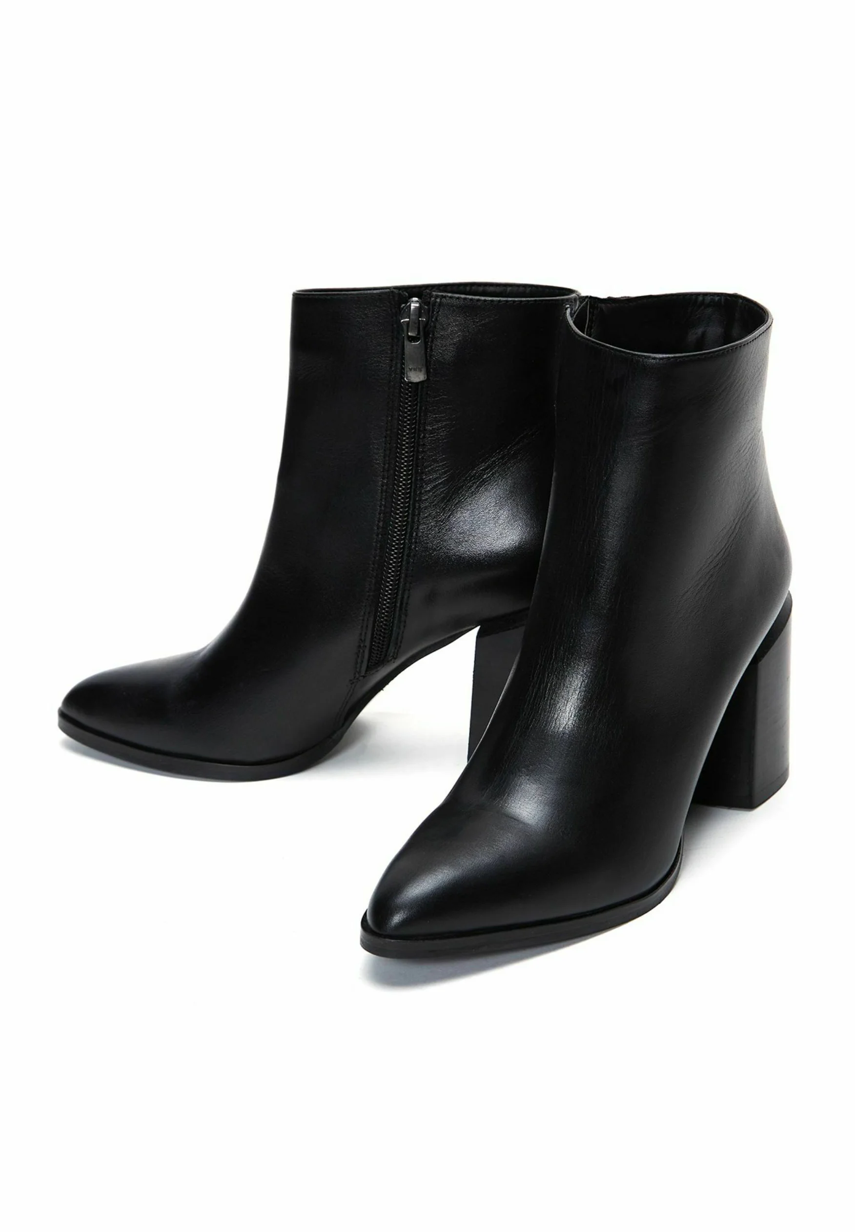 Botines Derimod