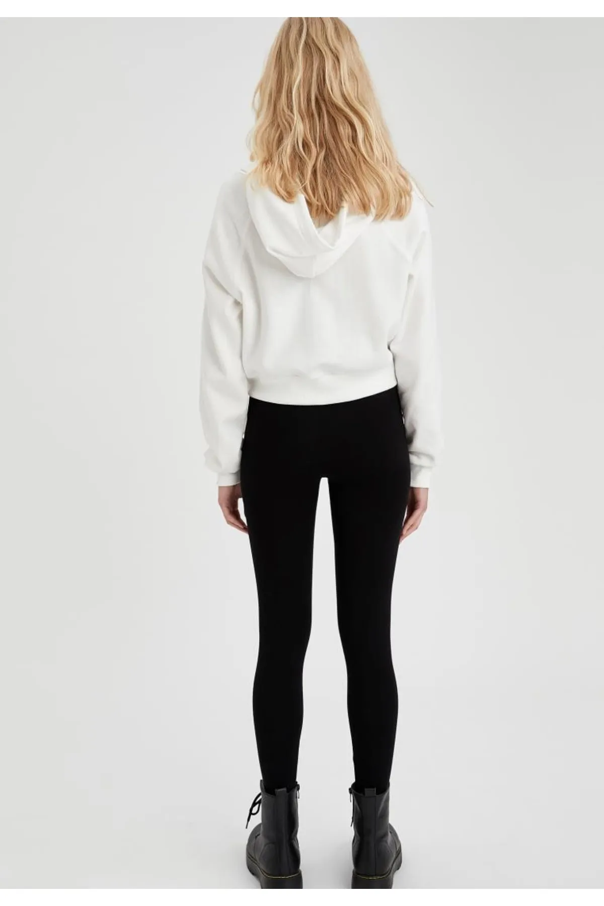 DeFacto  Basic-Strumpfhose mit schmaler Passform und hoher Taille